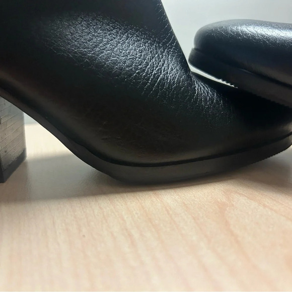 Rachel Comey NWOT “Nassau” heeled Chelsea boots Sz6 worn twice didn’t fit my Mom - Picture 8 of 14